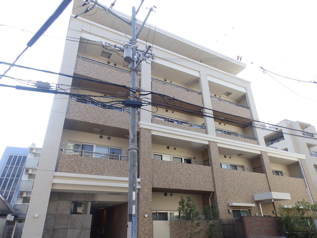 建物外観　２０１７年築