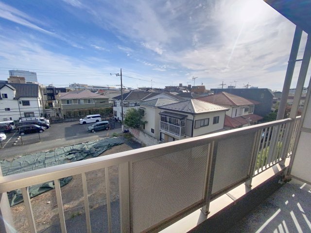 バルコニー　※同建物ほかのお部屋の写真です。