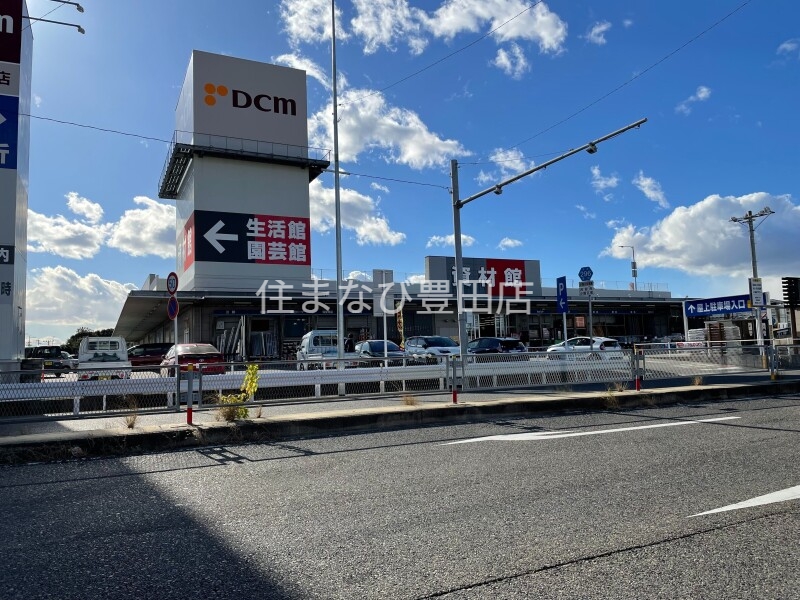 ホームセンター　DCMカーマ刈谷小垣江店（ホームセンター）まで1994m