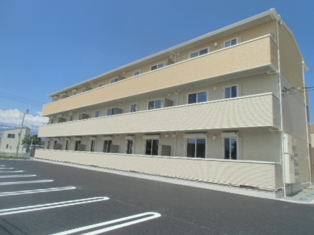建物外観　『ミルキーウェイ』