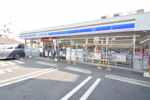コンビニ　ローソン戸塚町大坂下店（コンビニ）まで470m
