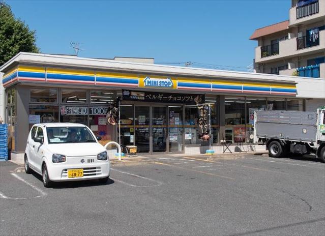 コンビニ　ミニストップ（コンビニ）まで198m