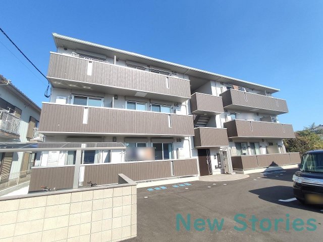 建物外観　落ち着いた雰囲気の外観です