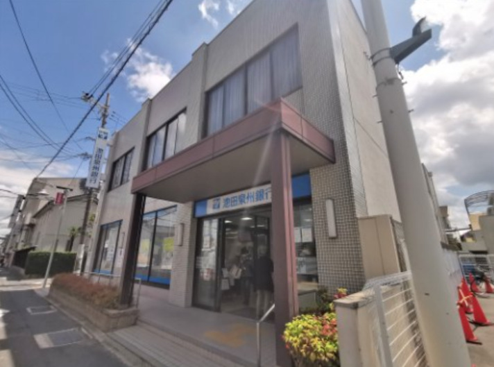 銀行　池田泉州銀行羽曳野支店（銀行）まで416m