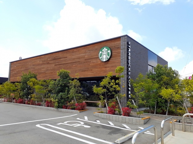 飲食店　スターバックス福山多治米店（飲食店）まで350m