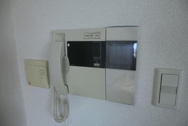セキュリティ　★モニター付きインターホン★