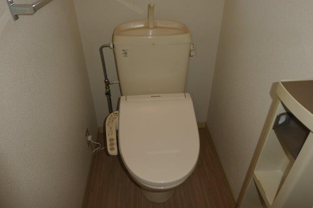 トイレ　ウォシュレット