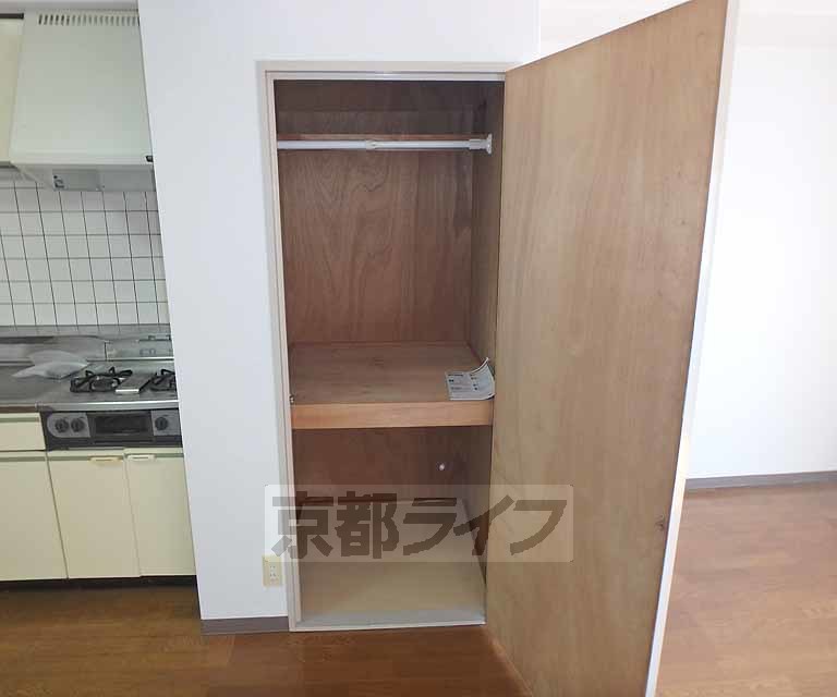 収納　押入れです