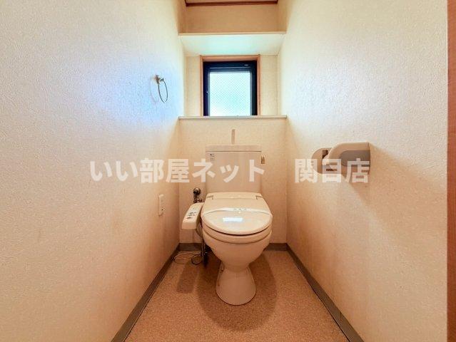 トイレ　【お部屋さがしはラックハウジングにお問合せ下さいませ♪】
