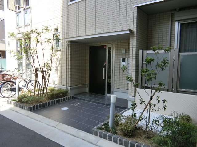 エントランス　エントランス