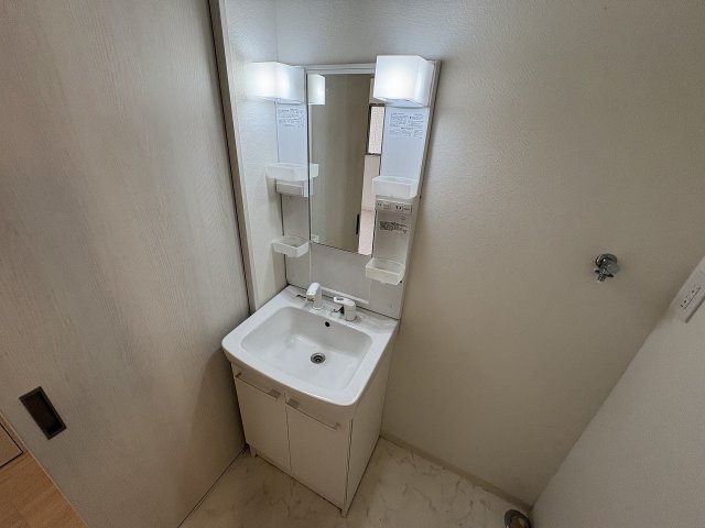 洗面設備　忙しい朝には欠かせない洗面所です
