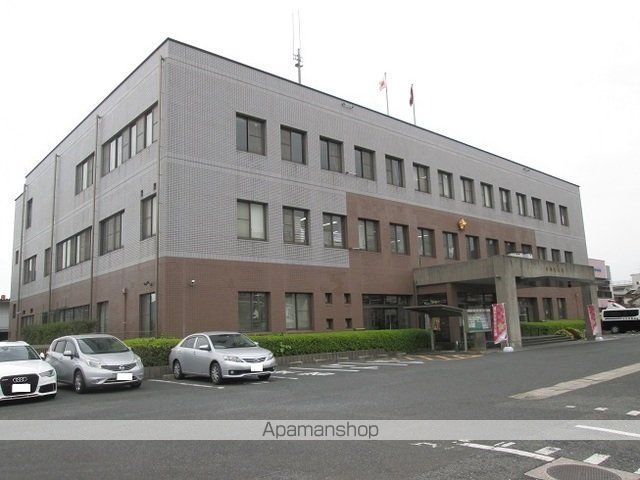 警察署・交番　若松警察署（警察署・交番）まで900m