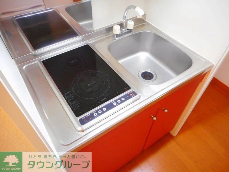キッチン　※同タイプ代表写真となり設備仕様は一部異なる場合があります。