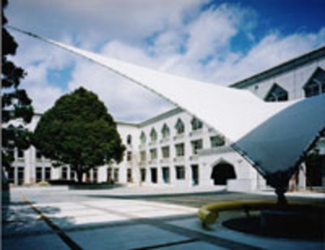中学校　京都府立洛北高校附属中学校（中学校）まで1103m
