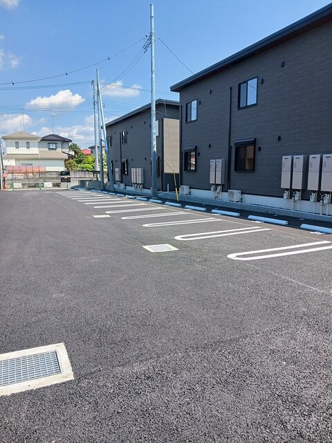 駐車場　駐車場