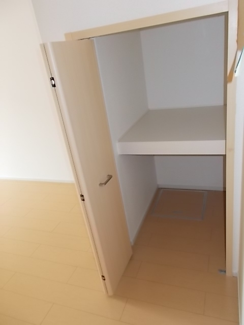 収納　図面と現状に相違がある場合には現状を優先