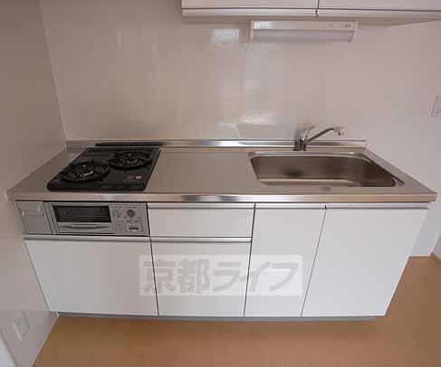 キッチン　２口ガスコンロのシステムキッチン