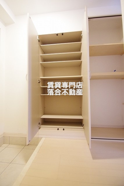 収納　便利でたっぷり♪玄関収納♪