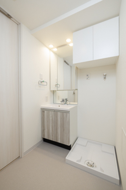 洗面設備　※写真は同タイプ住戸です。