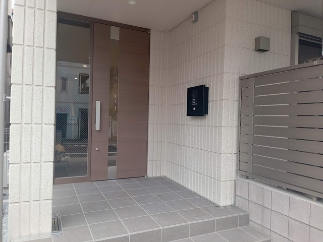 エントランス　TVモニタ付オートロック