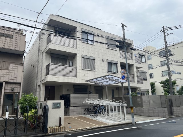 建物外観　スタイリッシュな外観