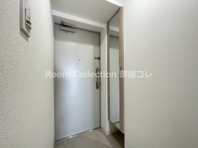 玄関　※同物件他部屋写真