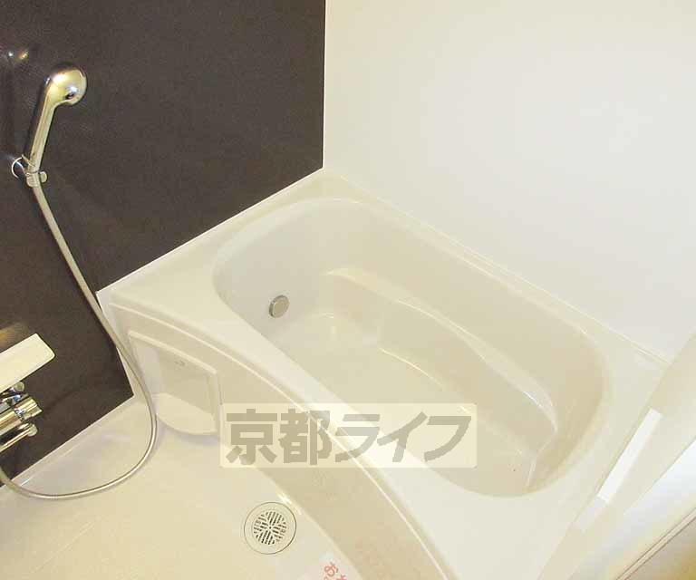 バス・シャワールーム　とっても綺麗なお風呂です