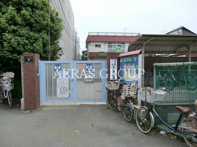 幼稚園・保育園　豊多摩幼稚園（幼稚園・保育園）まで445m