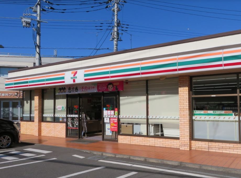 コンビニ　セブン-イレブン 長津田駅西口店（コンビニ）まで471m