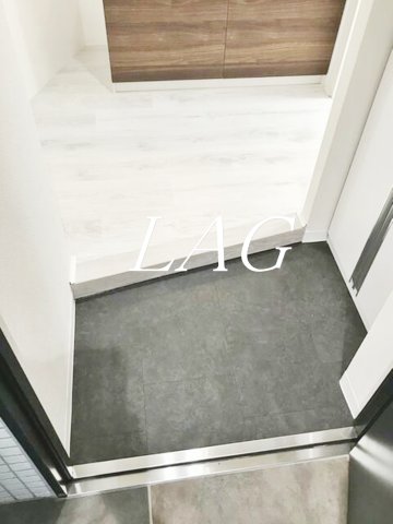 玄関　玄関です。