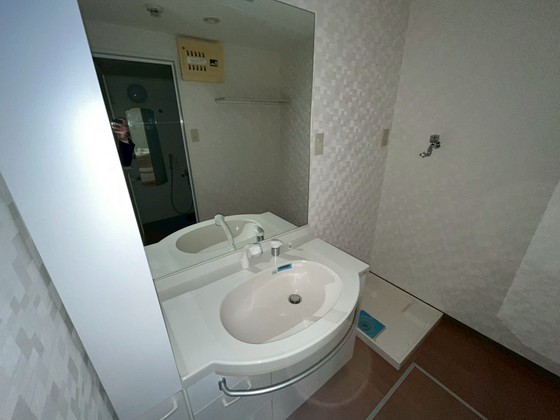 洗面設備　※別部屋の写真です