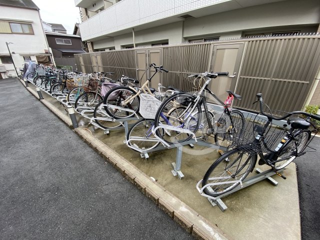 その他共有部分　ディクス梅田東レジデンス　駐輪場