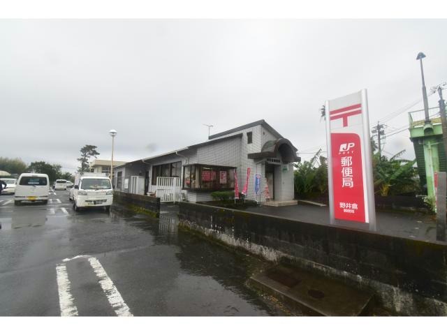 郵便局　野井倉郵便局（郵便局）まで303m
