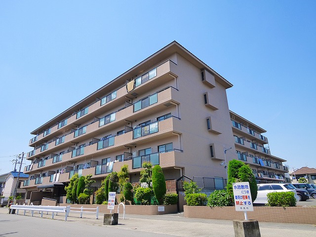 建物外観　キレイな外観です。