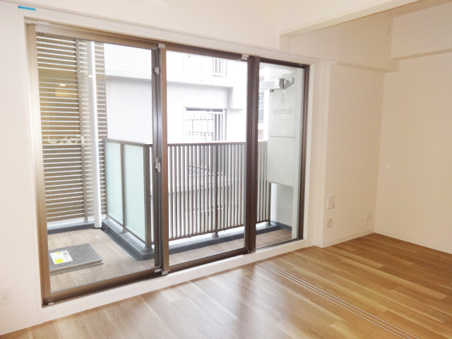 その他部屋・スペース　人気の角部屋！お隣さんへの配慮も２分の１です☆