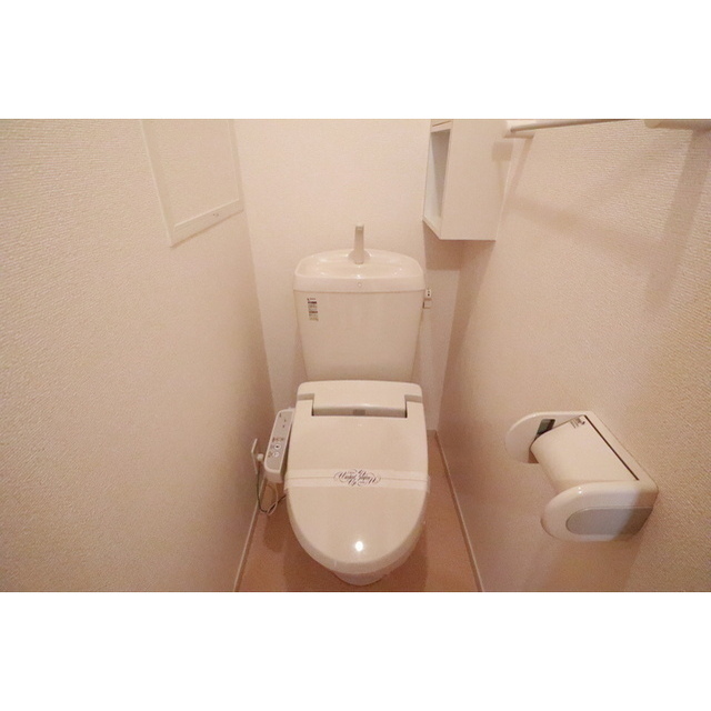 トイレ　シャワートイレ