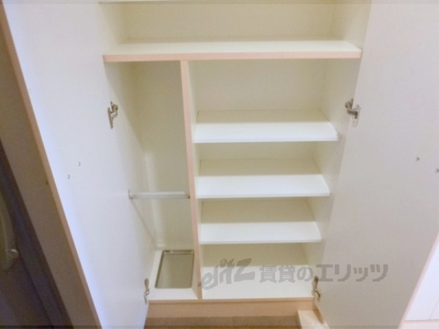 収納　下駄箱