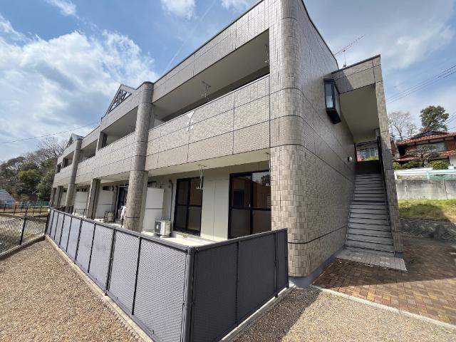 建物外観　外観写真（昼）