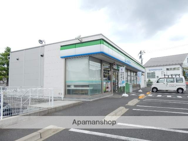 コンビニ　ファミリーマート／上道駅前店（コンビニ）まで100m