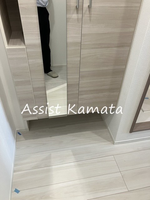 玄関　写真は同タイプの別号室です