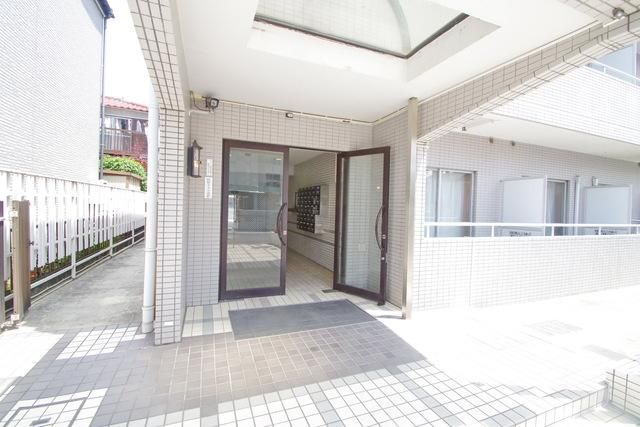 エントランス　★きれいなエントランスです★