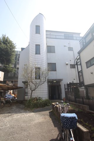 エントランス　プリンセス飛鳥　北区西ケ原3