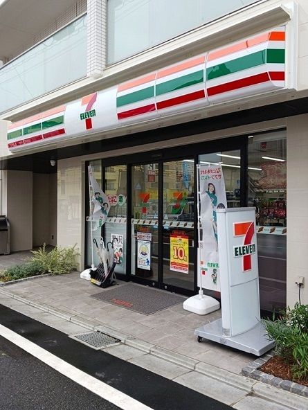 コンビニ　セブンイレブン雑司ヶ谷３丁目店（コンビニ）まで143m