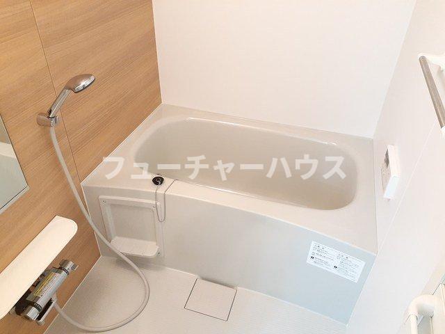 バス・シャワールーム　日々の疲れを癒すお風呂付です