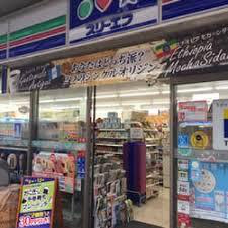 コンビニ　ローソン・スリーエフ 生麦駅前店（コンビニ）まで428m