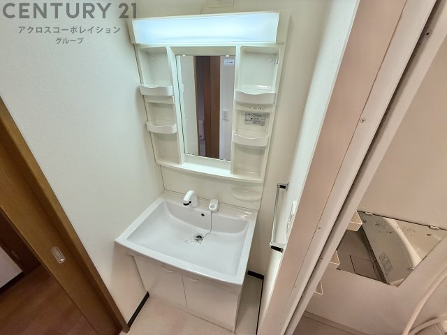 洗面設備　独立洗面化粧台付きでおすすめです！