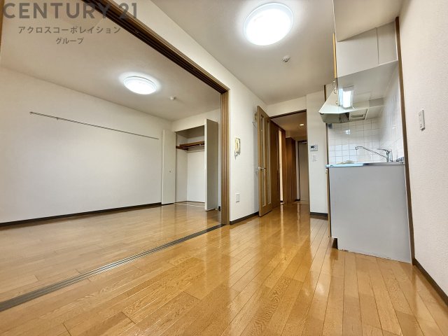 居室・リビング　明るいお部屋です。