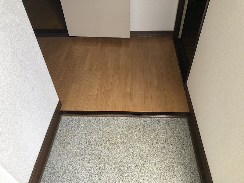 玄関　反転タイプ
