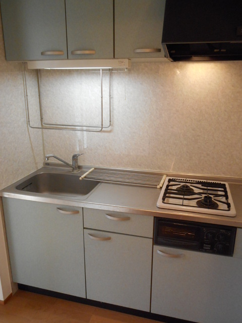 キッチン　※同仕様別部屋の写真になります