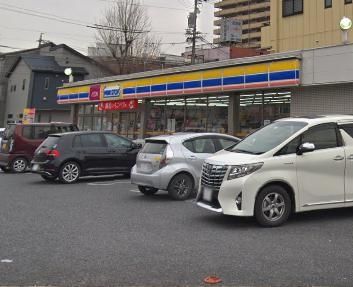 コンビニ　ミニストップ名古屋荒子店（コンビニ）まで420m